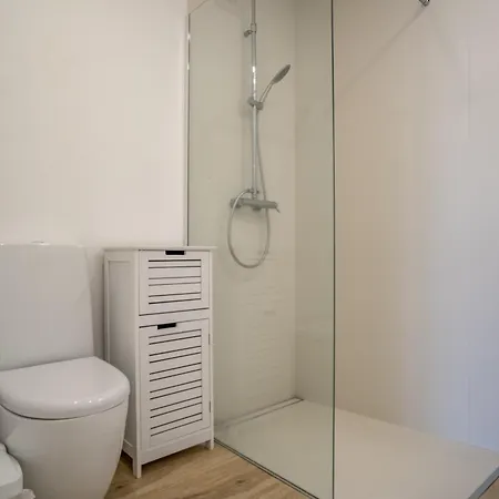 Ourico Beach 公寓 *